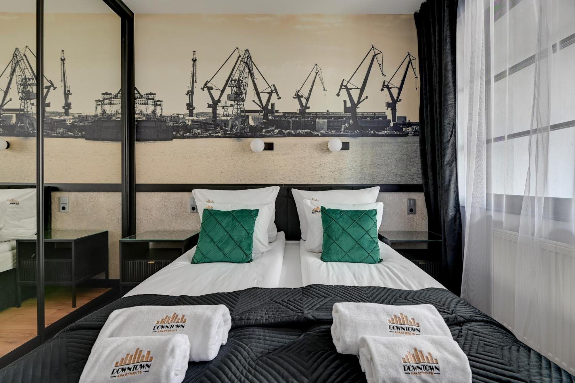 Doki Living - Foodhall & Parking By Downtown Apartments Gdańsk Exterior foto