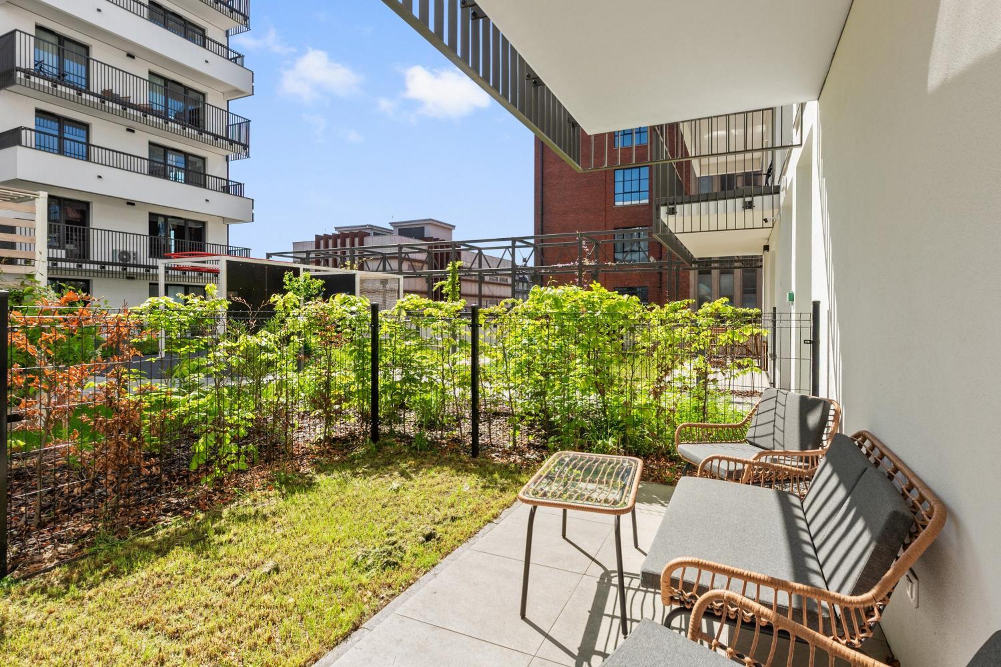 Doki Living - Foodhall & Parking By Downtown Apartments Gdańsk Exterior foto